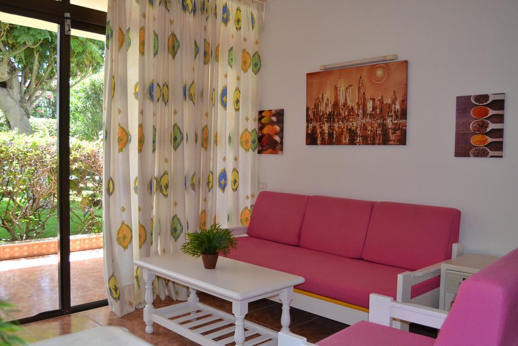 Apartamentos Don Quijote Playa del Ingles  Bagian luar foto